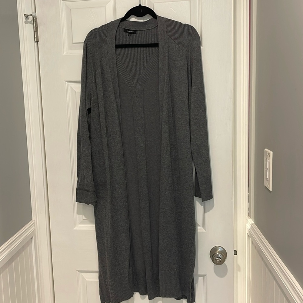 Long lightweight sweater